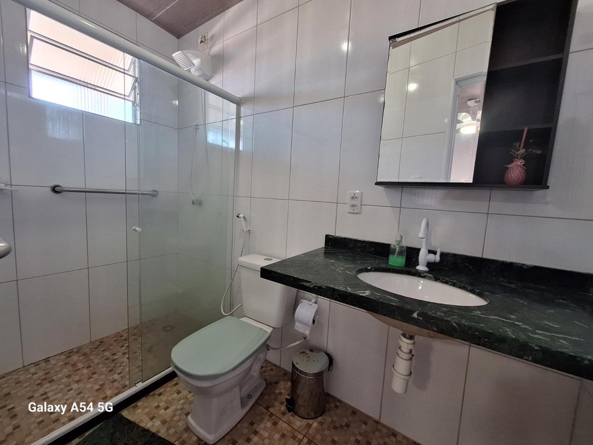 Abaete - Aconchego Na Rua Da Praia De Itapua! Salvador Bagian luar foto