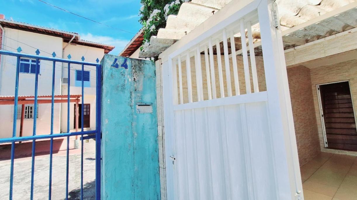 Abaete - Aconchego Na Rua Da Praia De Itapua! Salvador Bagian luar foto